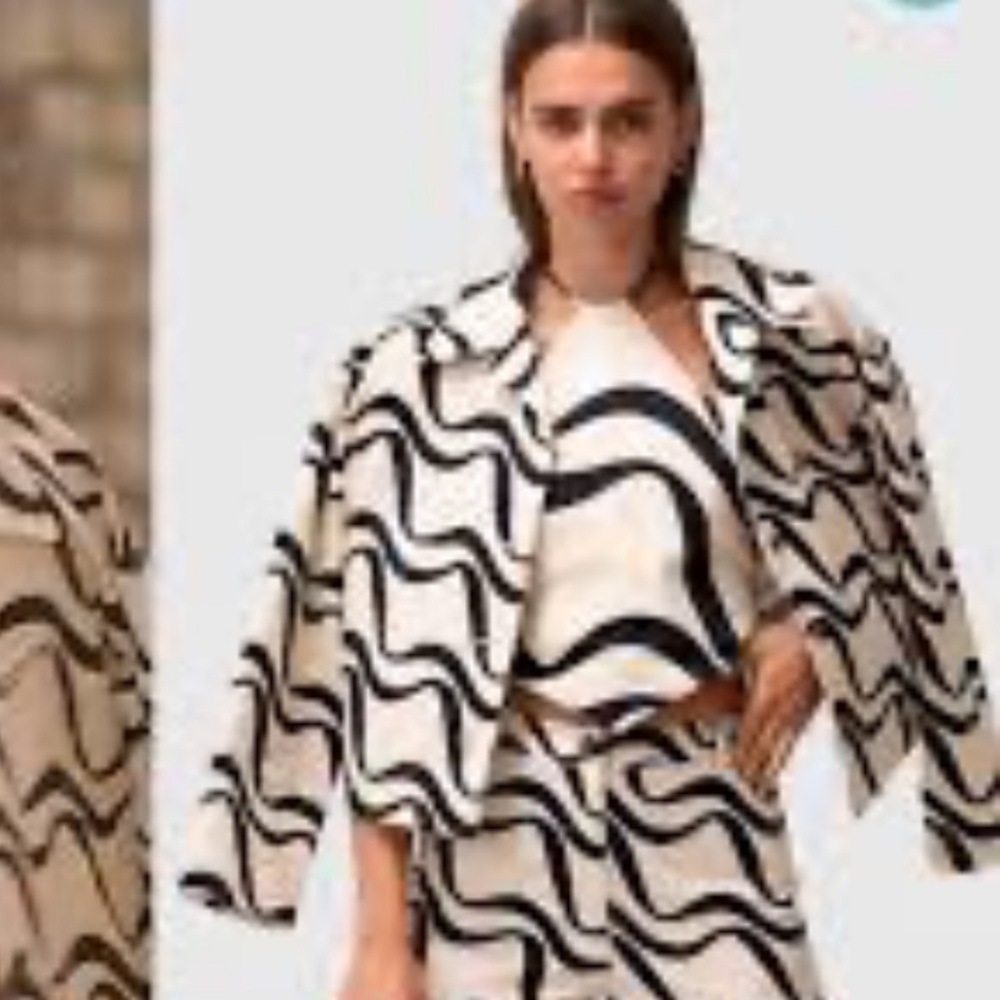 The Wolf Gang Wave Pattern Jacket in Black and Tan